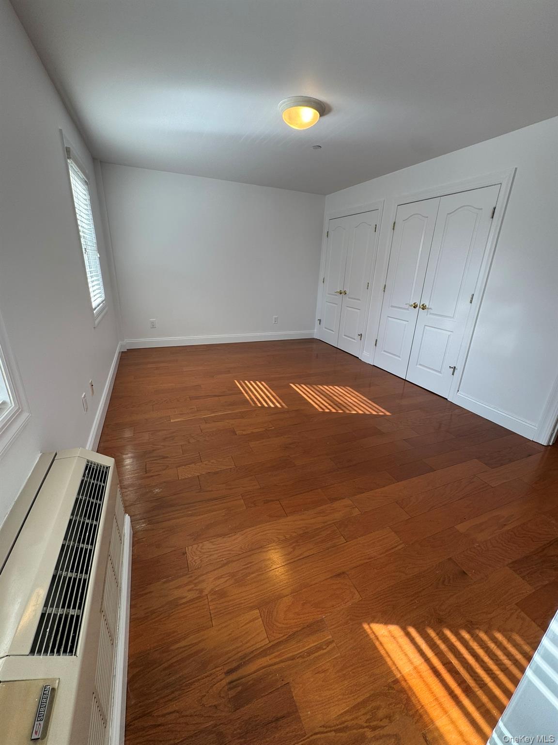 #7 photo, 42-23 212 Street, クイーンズ区 Bayside , NY 11361