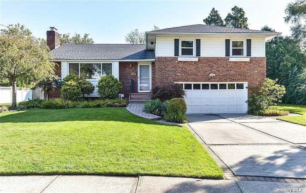 #1 photo, 793 Jill Court, 長島 East Meadow , NY 11554