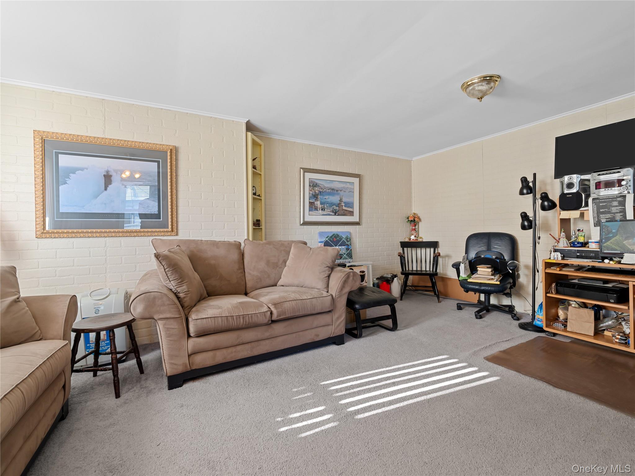 #12 photo, 8 Savoy Avenue, ナッソー郡 Elmont , NY 11003