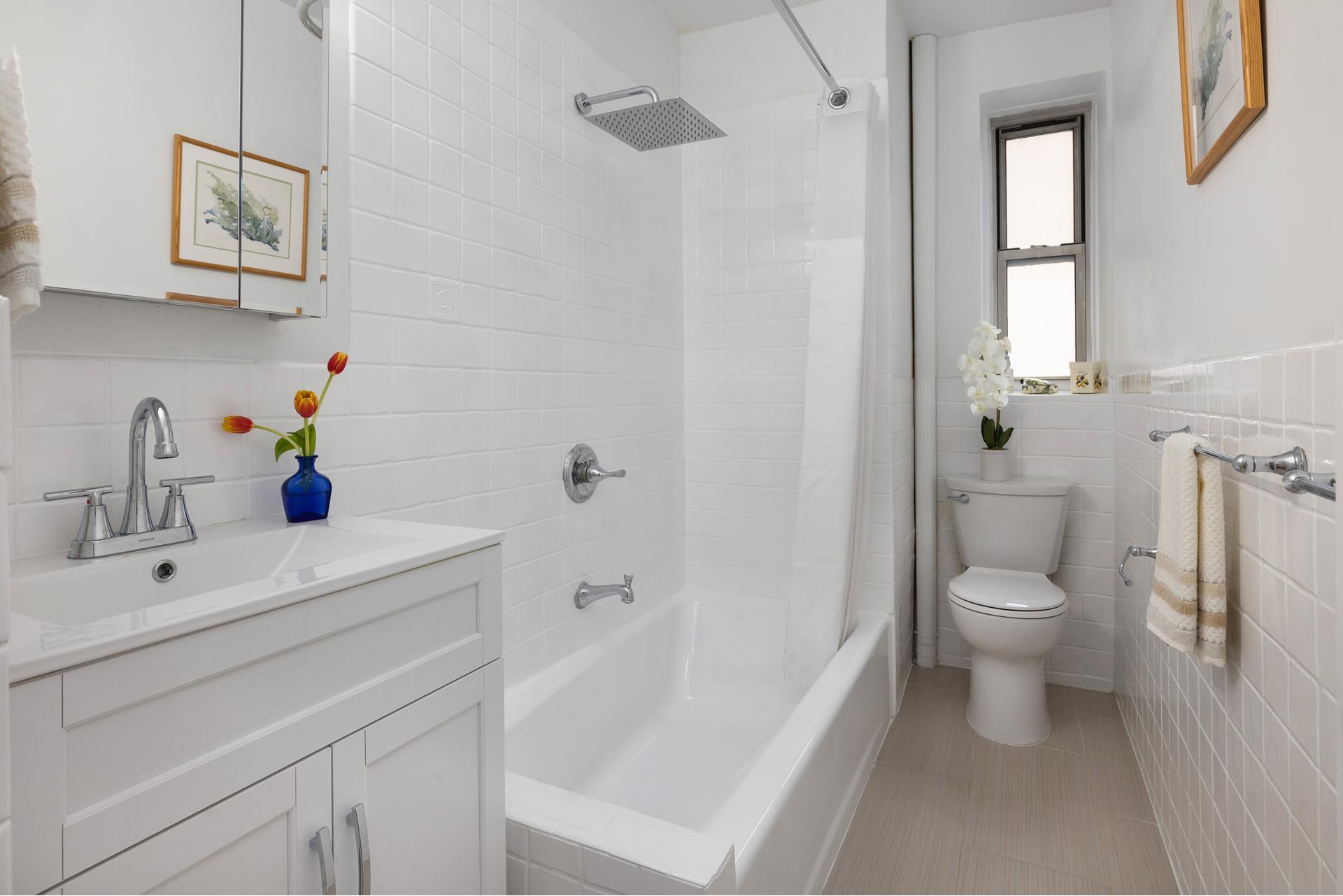 #10 photo, 25 INDIAN Road, マンハッタン Inwood , NY 10034