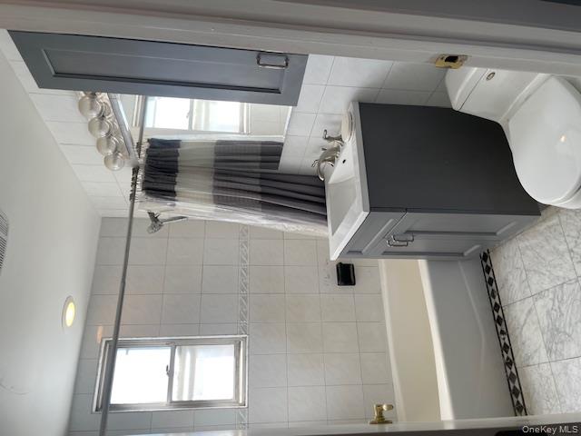 #16 photo, 73-26 260th Street, クイーンズ区 Glen Oaks , NY 11004