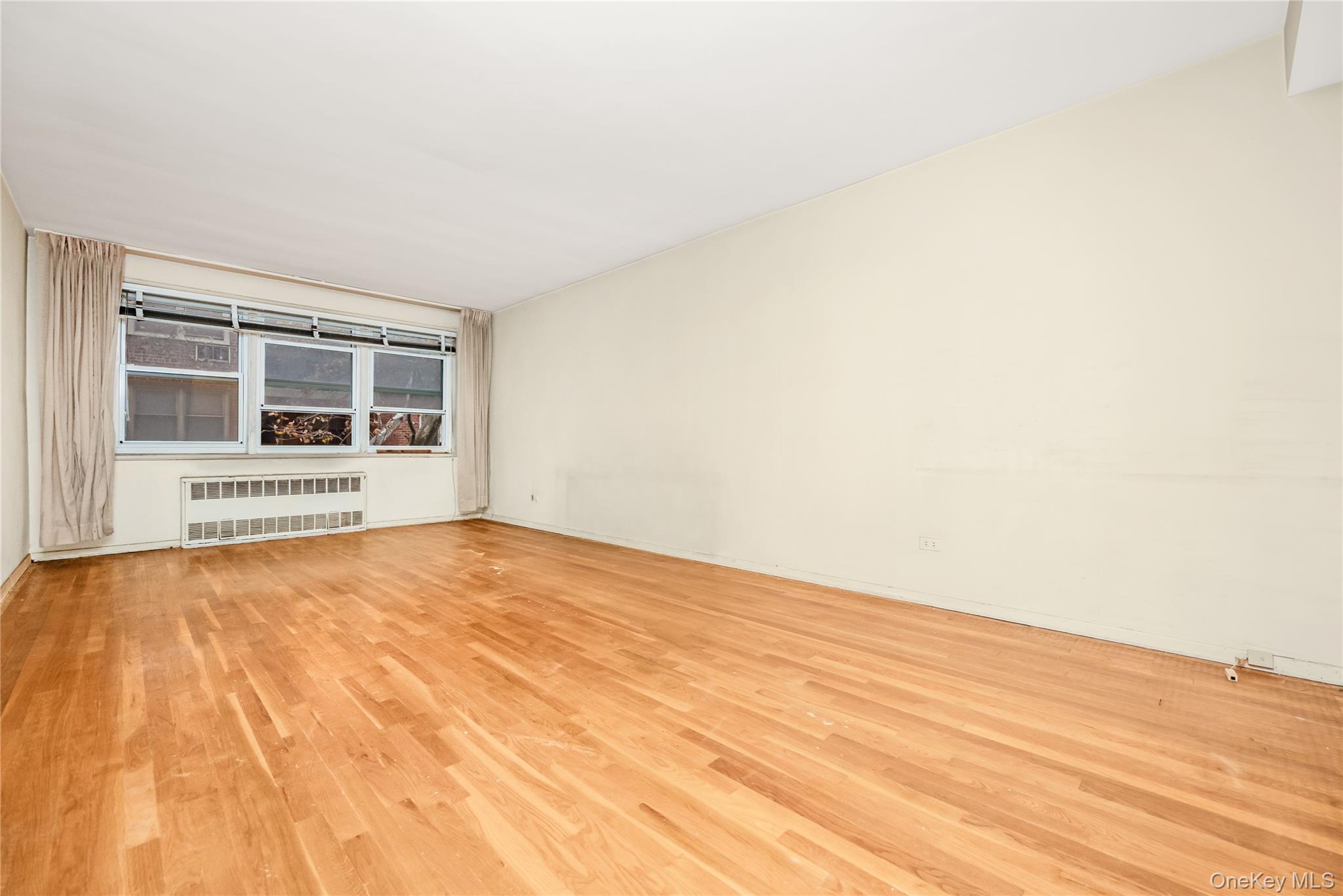 #8 photo, 92-31 57th Avenue, 皇后区 艾姆赫斯特 Elmhurst , NY 11373