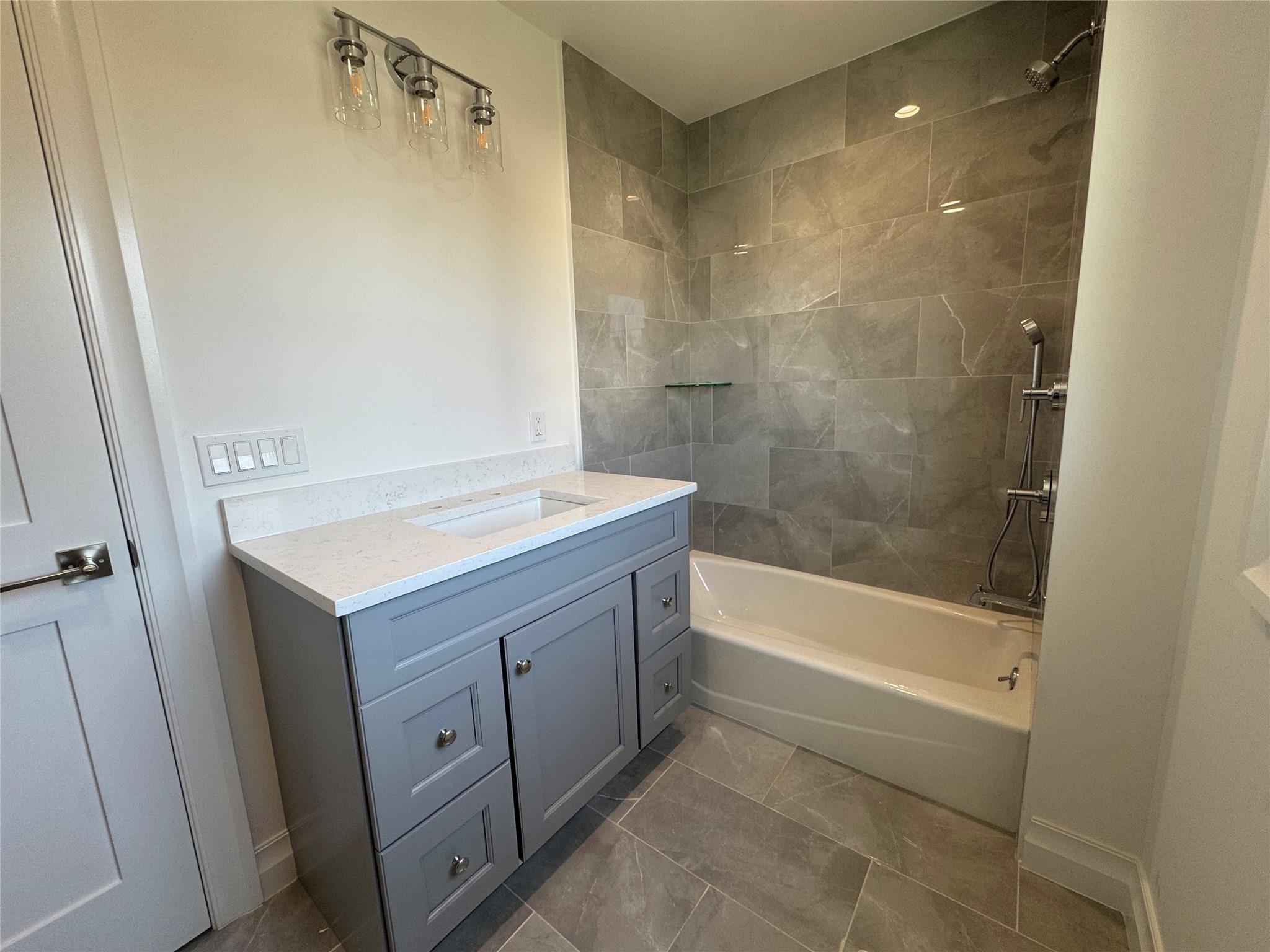 #15 photo, 9 First Street, ナッソー郡 Glenwood Landing , NY 11547