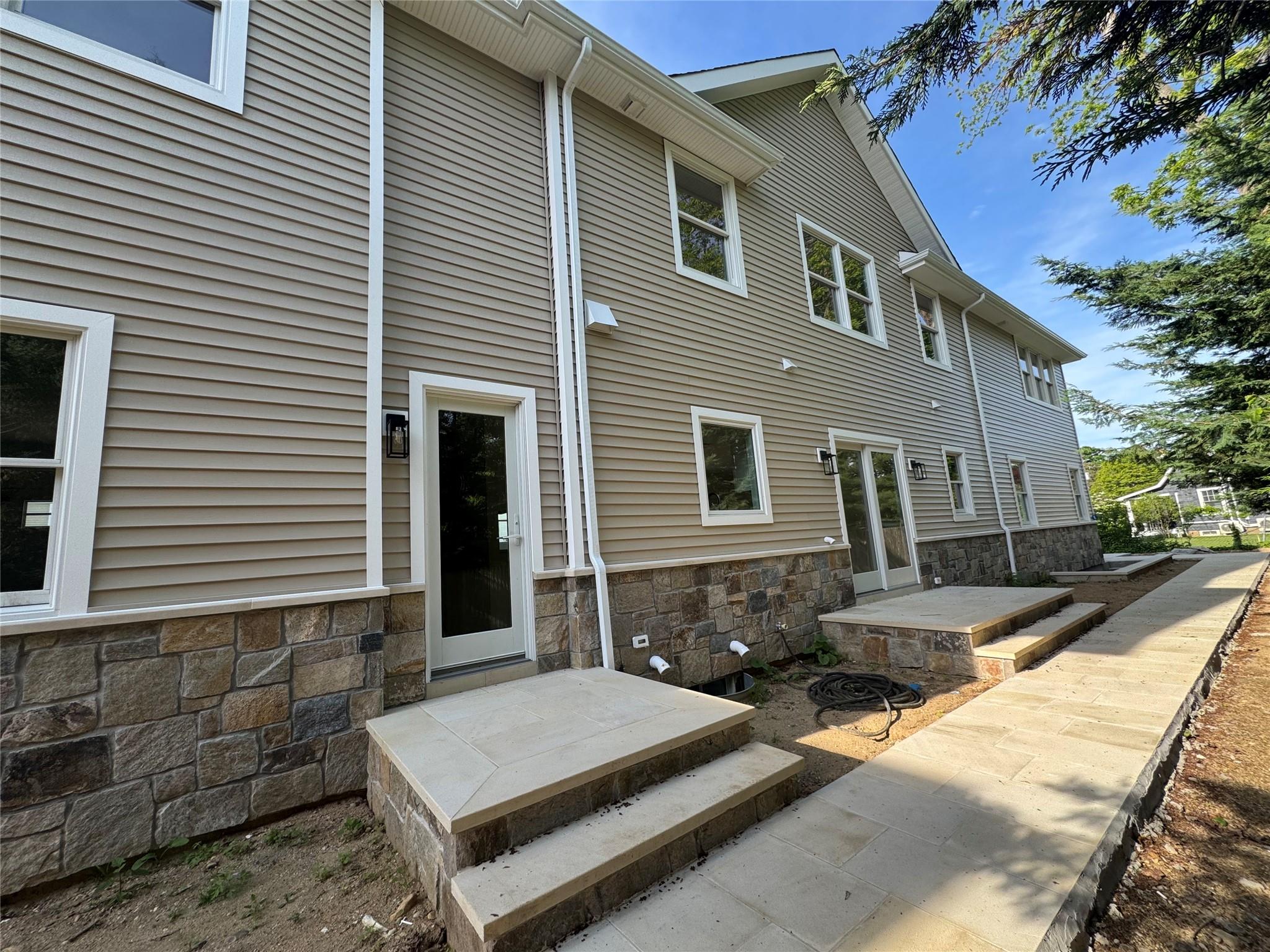 #18 photo, 9 First Street, ナッソー郡 Glenwood Landing , NY 11547