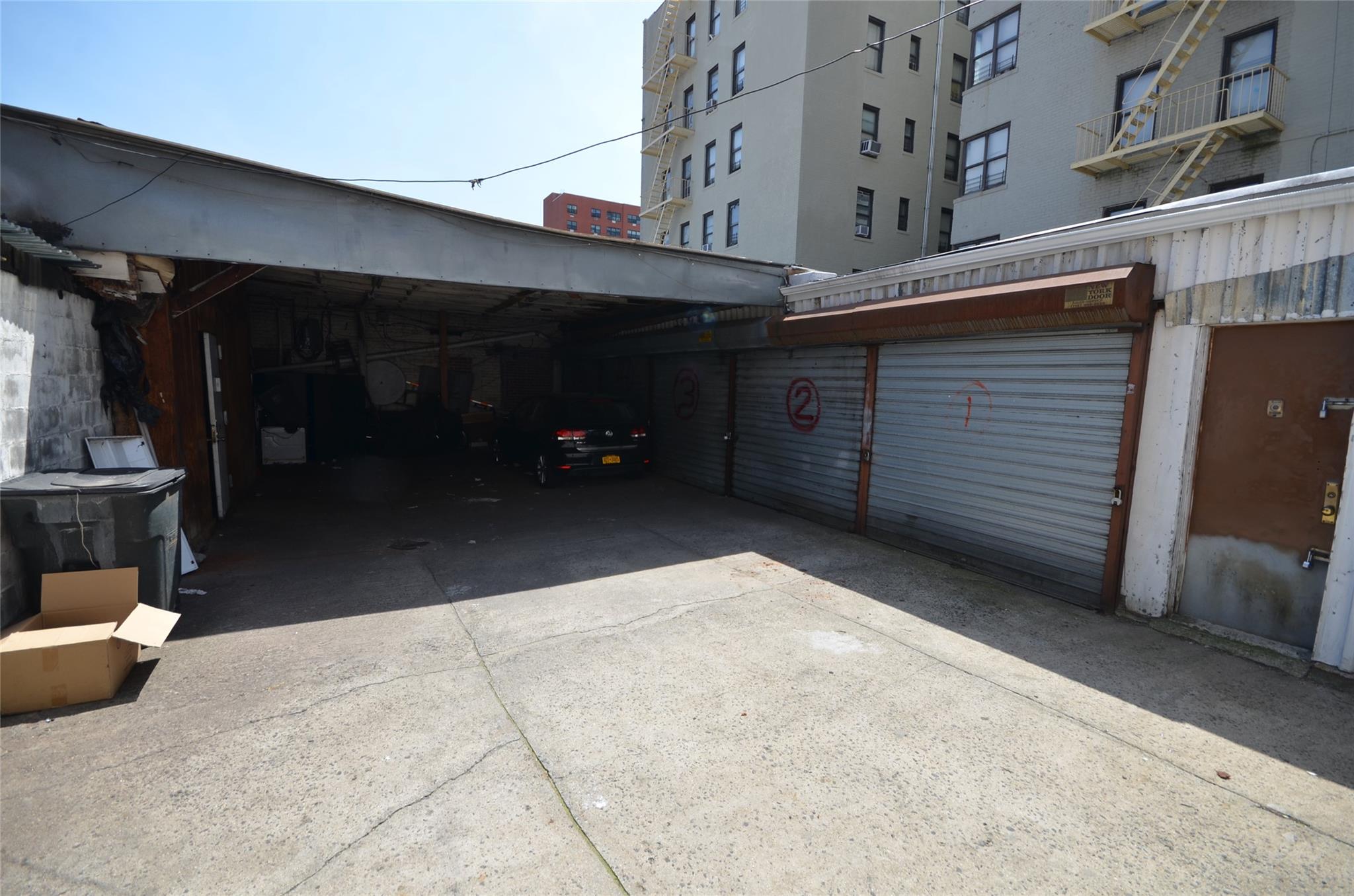 #7 photo, 8 W 183rd Street, ブロンクス区 Bronx , NY 10453