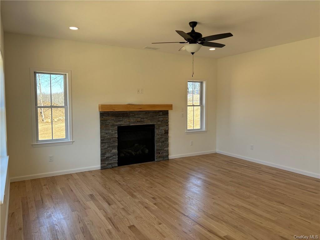 #14 photo, 4 Rosewood, Salisbury Mills , NY 12553