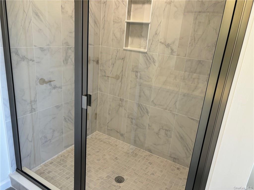 #18 photo, 4 Rosewood, Salisbury Mills , NY 12553