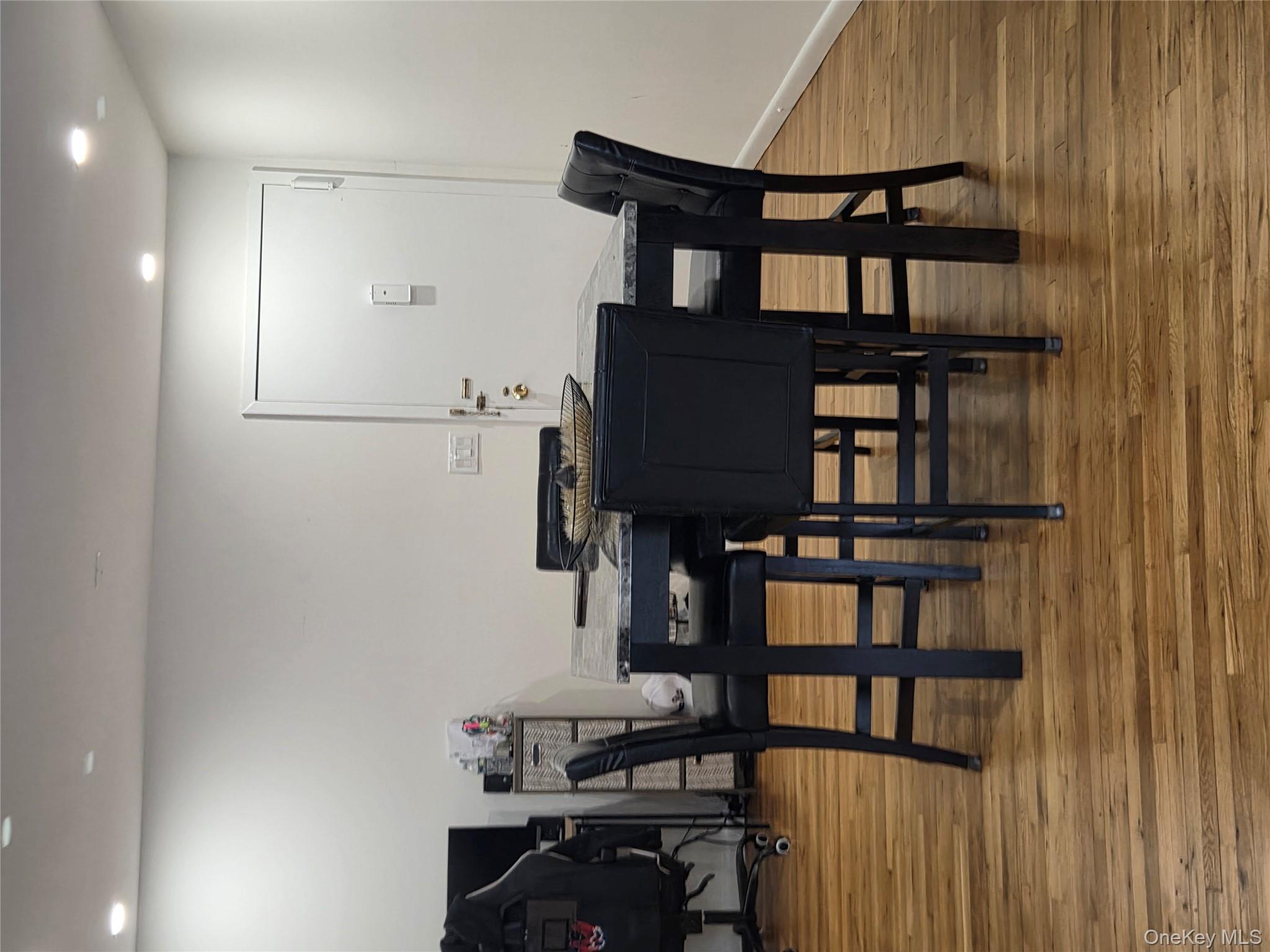 #10 photo, 810 Blooming Grove Turnpike, New Windsor , NY 12553