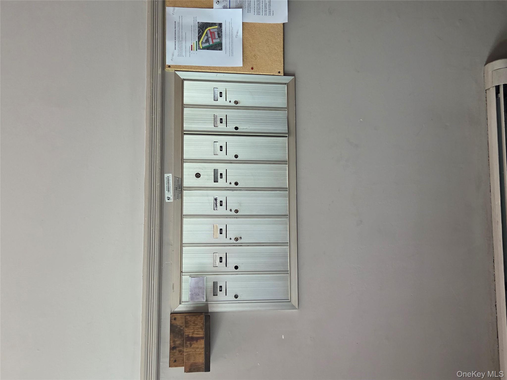 #20 photo, 810 Blooming Grove Turnpike, New Windsor , NY 12553