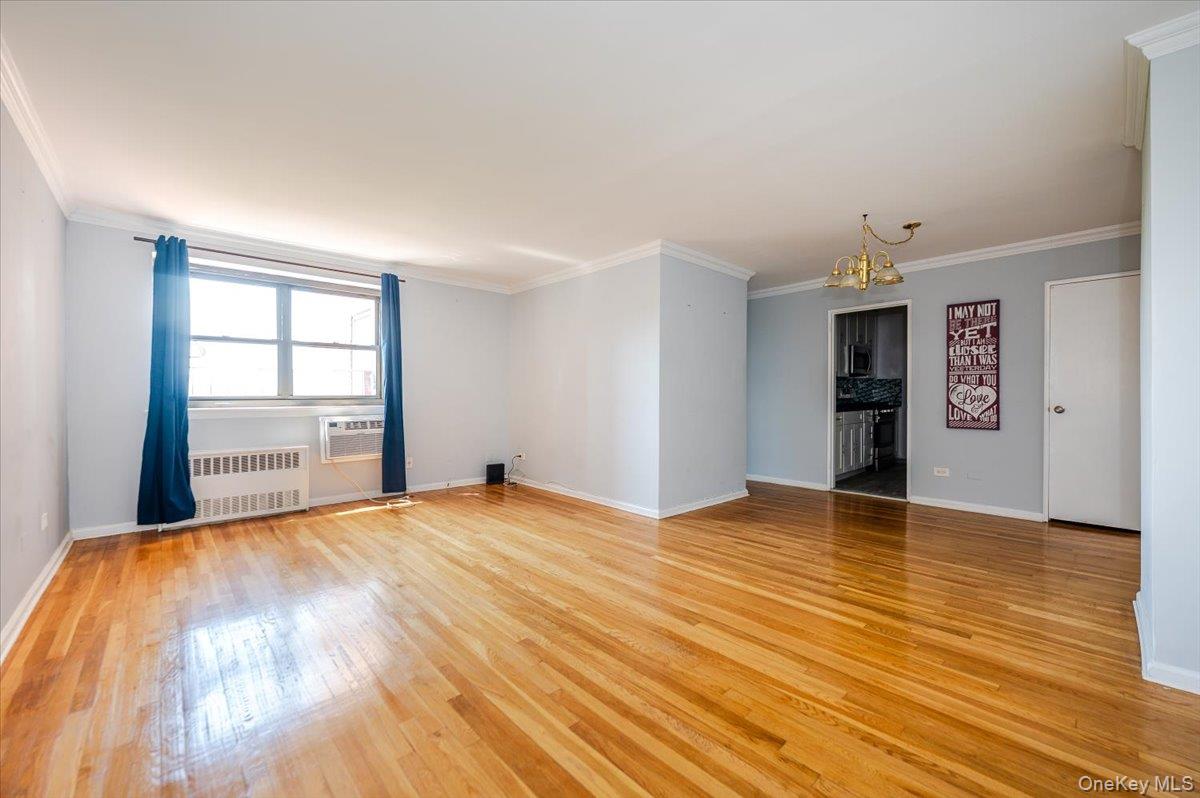 #6 photo, 85-10 151 Avenue, Howard Beach , NY 11414