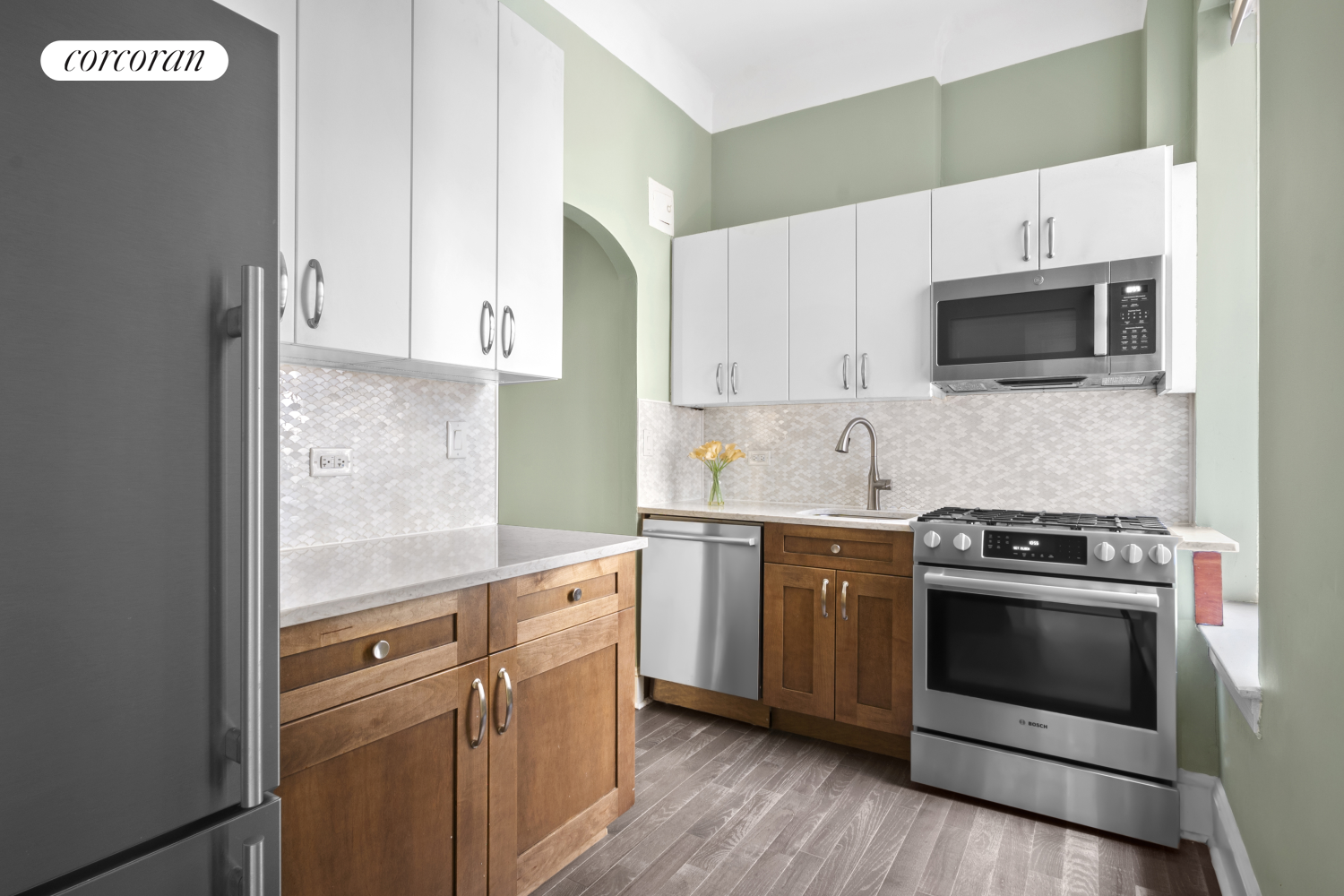 #21 photo, 318 W 100TH Street, マンハッタン Upper West Side , NY 10025