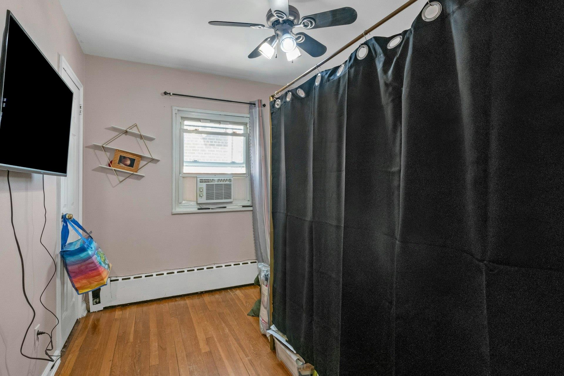 #11 photo, 837 Swinton Avenue, 布朗士 Bronx , NY 10465