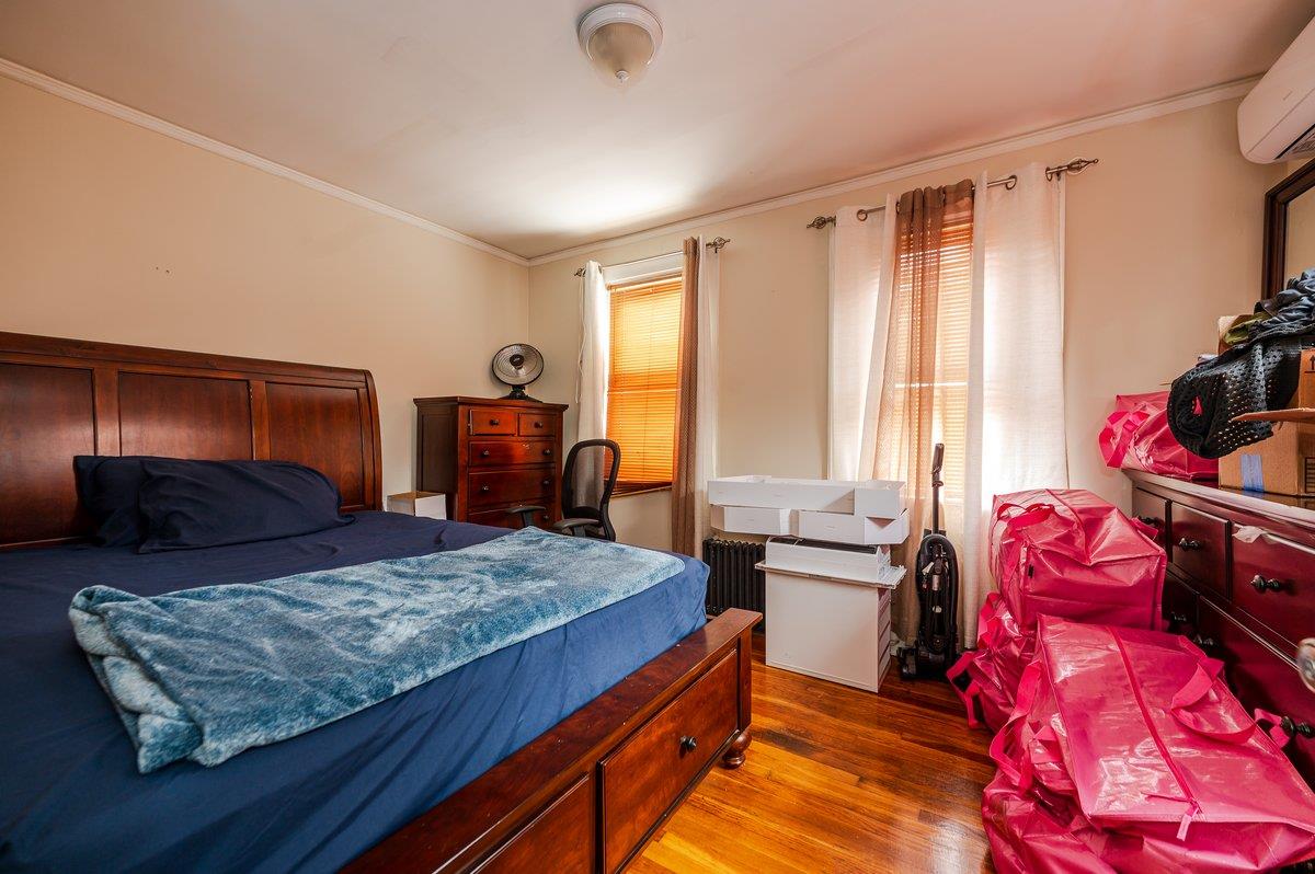 #11 photo, 31 Thurman Street, Yonkers , NY 10701