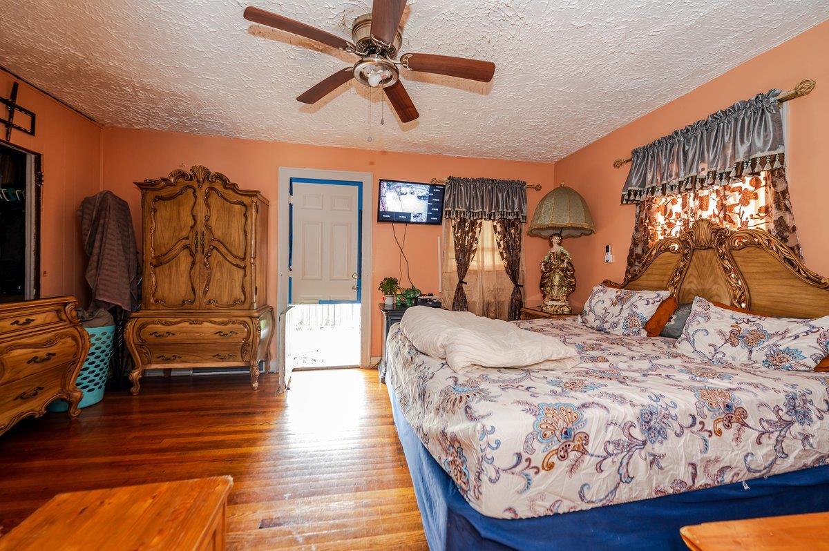 #15 photo, 31 Thurman Street, Yonkers , NY 10701