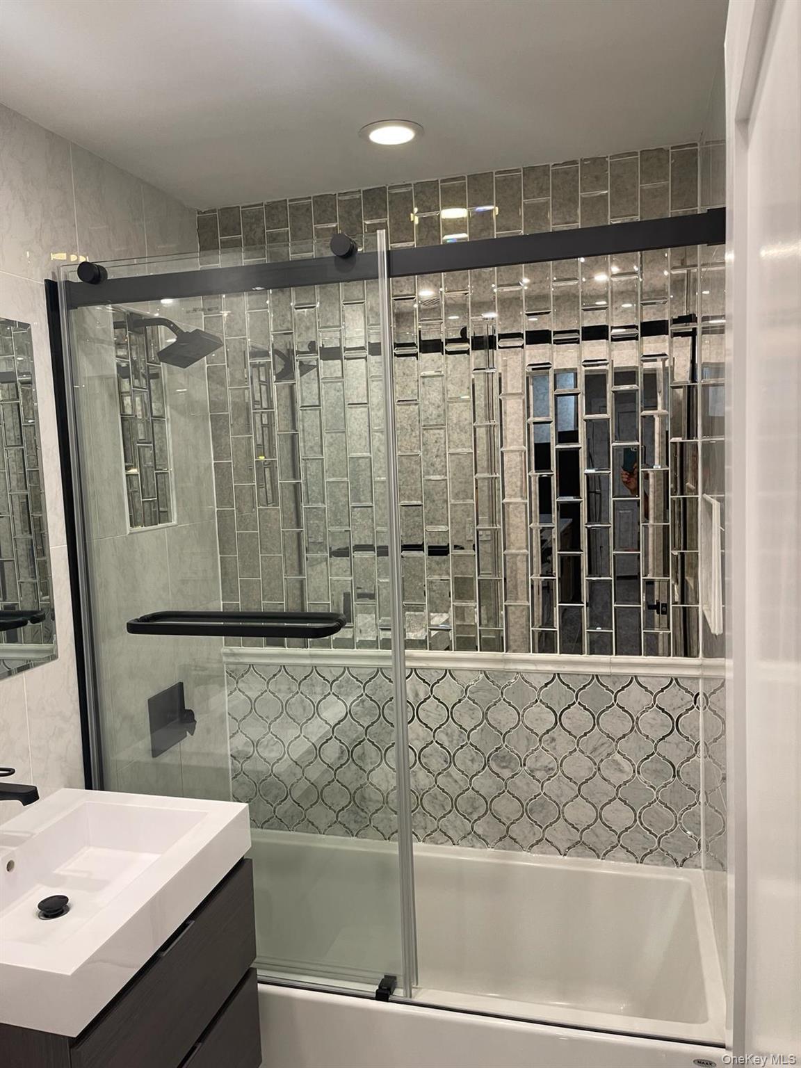 #19 photo, 142 Kearsing Parkway, Monsey , NY 10952