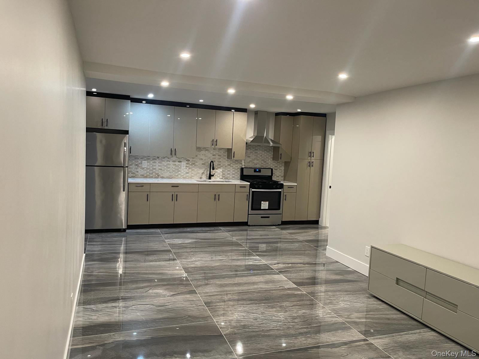 #4 photo, 142 Kearsing Parkway, Monsey , NY 10952