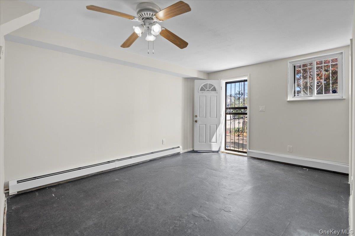 #11 photo, 540 Throggs Neck Expressway, Bronx , NY 10465