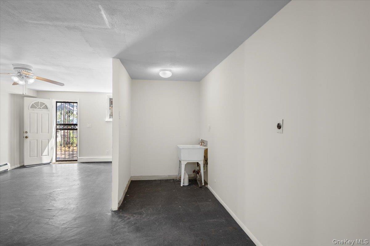 #13 photo, 540 Throggs Neck Expressway, Bronx , NY 10465