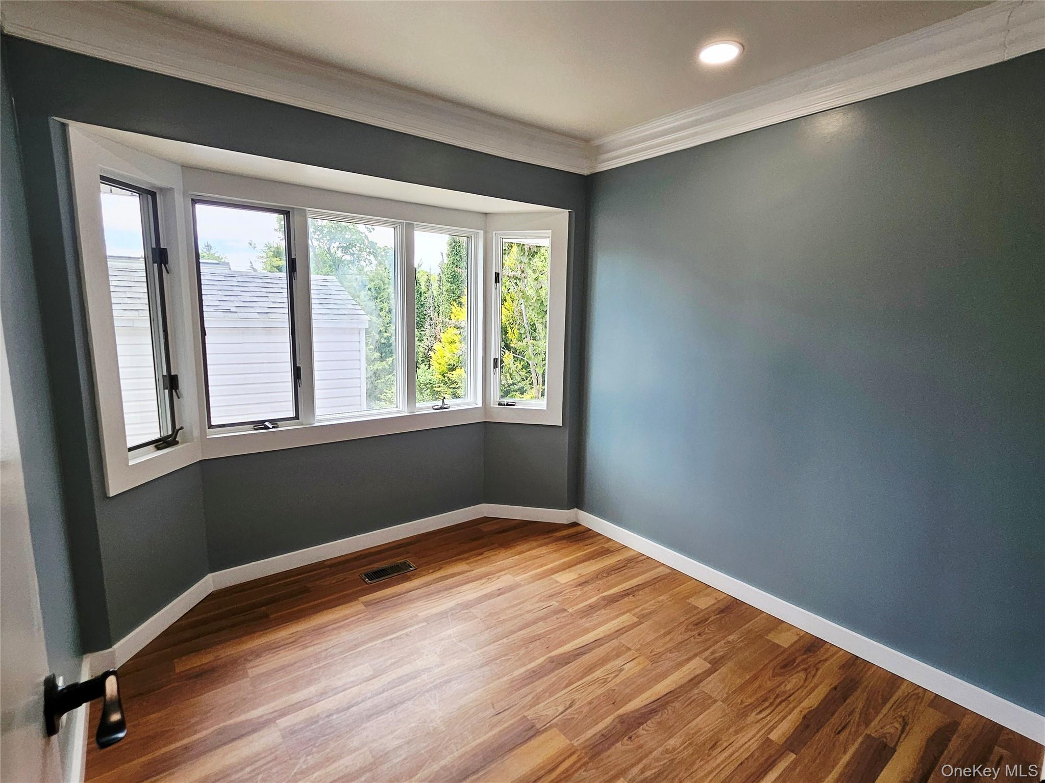 #19 photo, 30 Eugene Drive, Kings Park , NY 11754