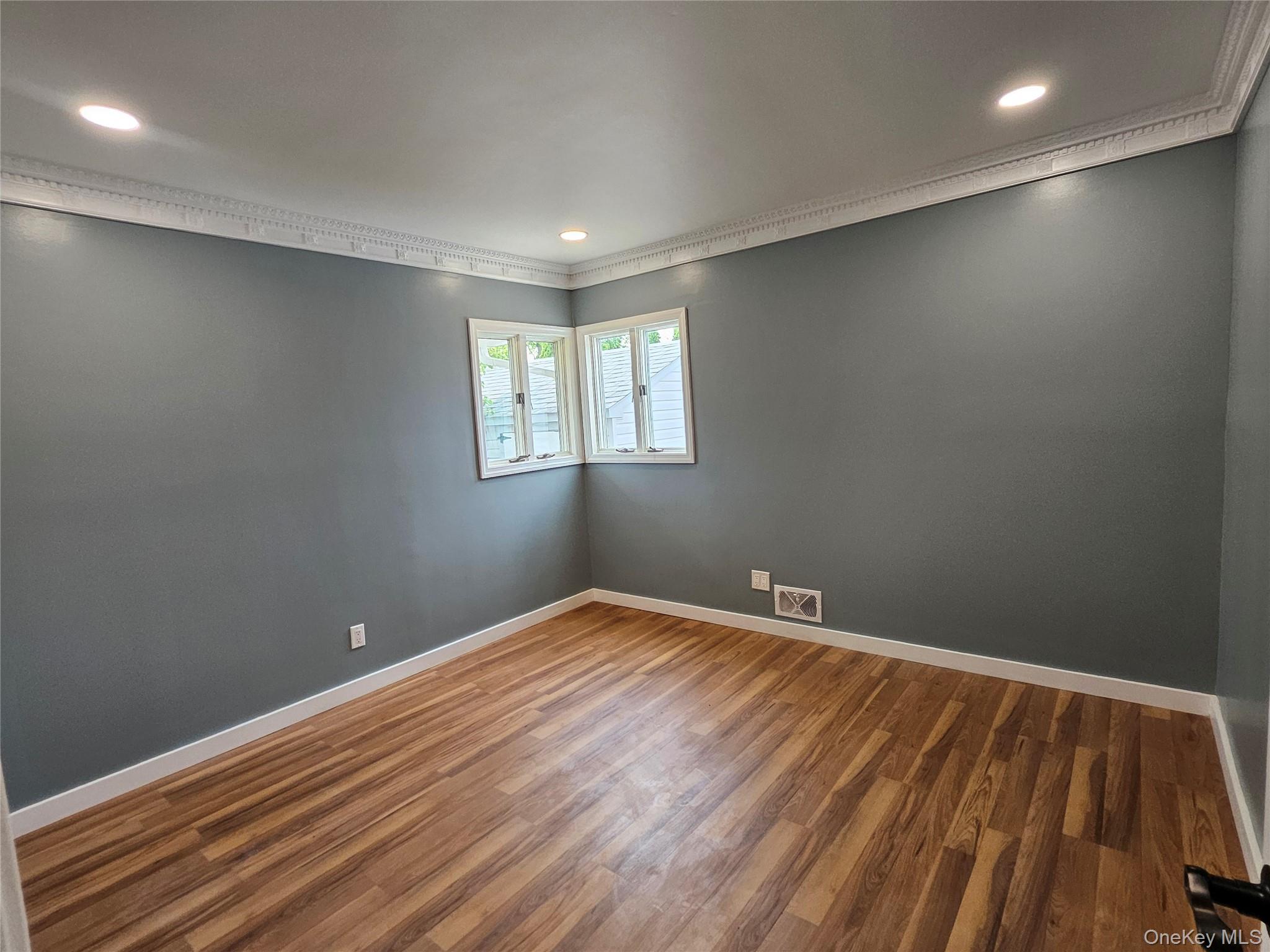 #20 photo, 30 Eugene Drive, Kings Park , NY 11754