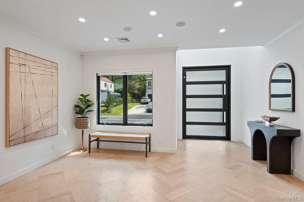 #2 photo, 1 Bentley Road, ナッソー郡 Great Neck , NY 11023