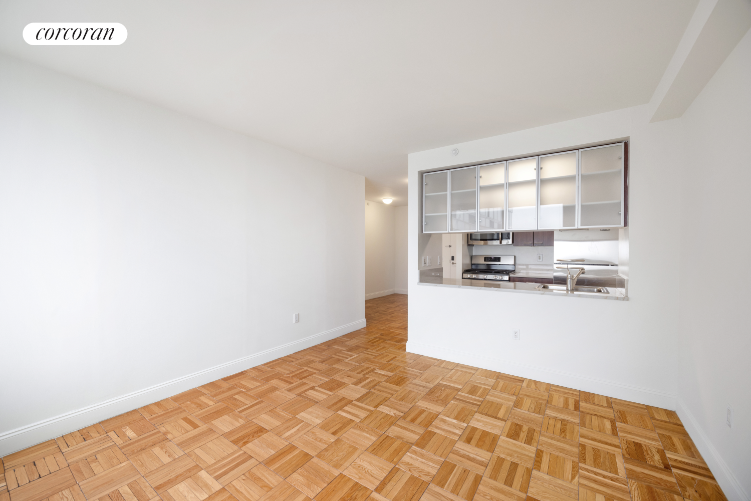 #10 photo, 217 E 96TH Street, マンハッタン Yorkville , NY 10128