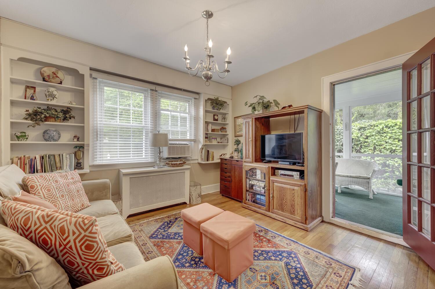 #11 photo, 189 Meadowsweet Road, ナッソー郡 Mineola , NY 11501