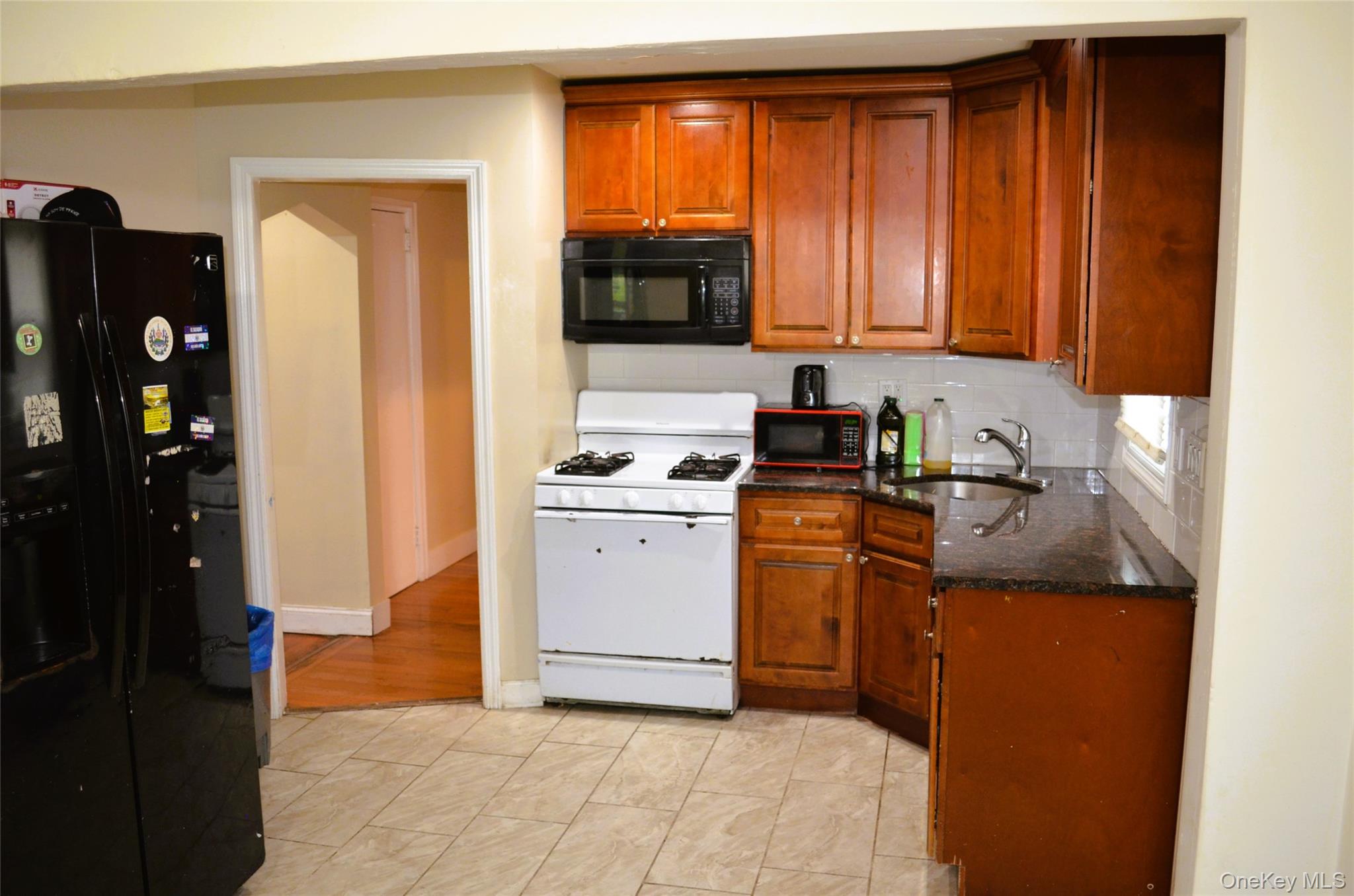 #6 photo, 110 Powell Place, Hempstead , NY 11550