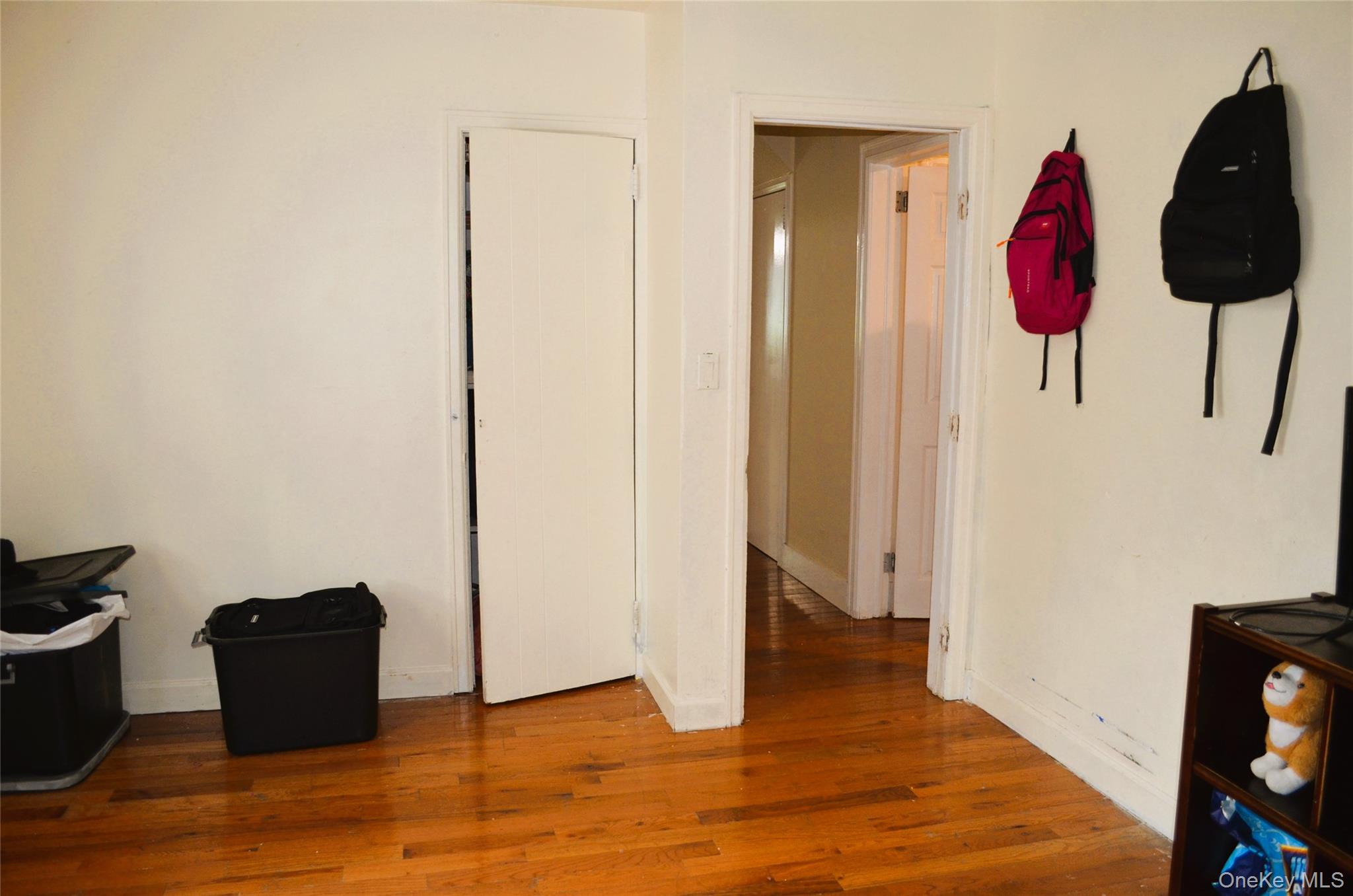 #9 photo, 110 Powell Place, Hempstead , NY 11550