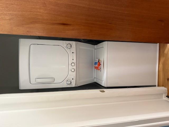 #6 photo, 5 Laurel Road, 東長島 Rocky Point , NY 11778