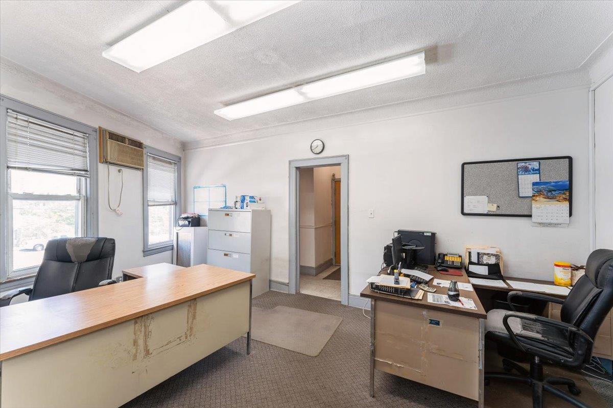 #13 photo, 132-10 Hillside Avenue, クイーンズ区 Richmond Hill , NY 11418