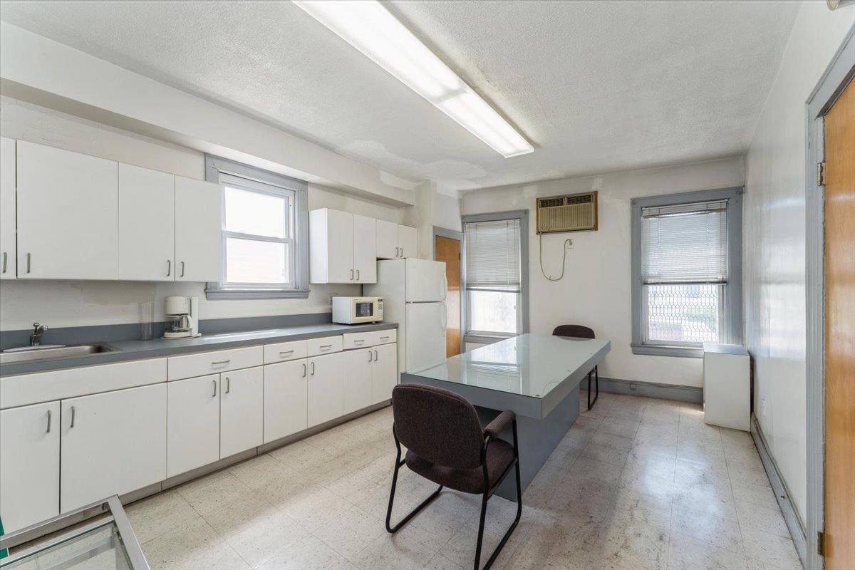 #17 photo, 132-10 Hillside Avenue, クイーンズ区 Richmond Hill , NY 11418