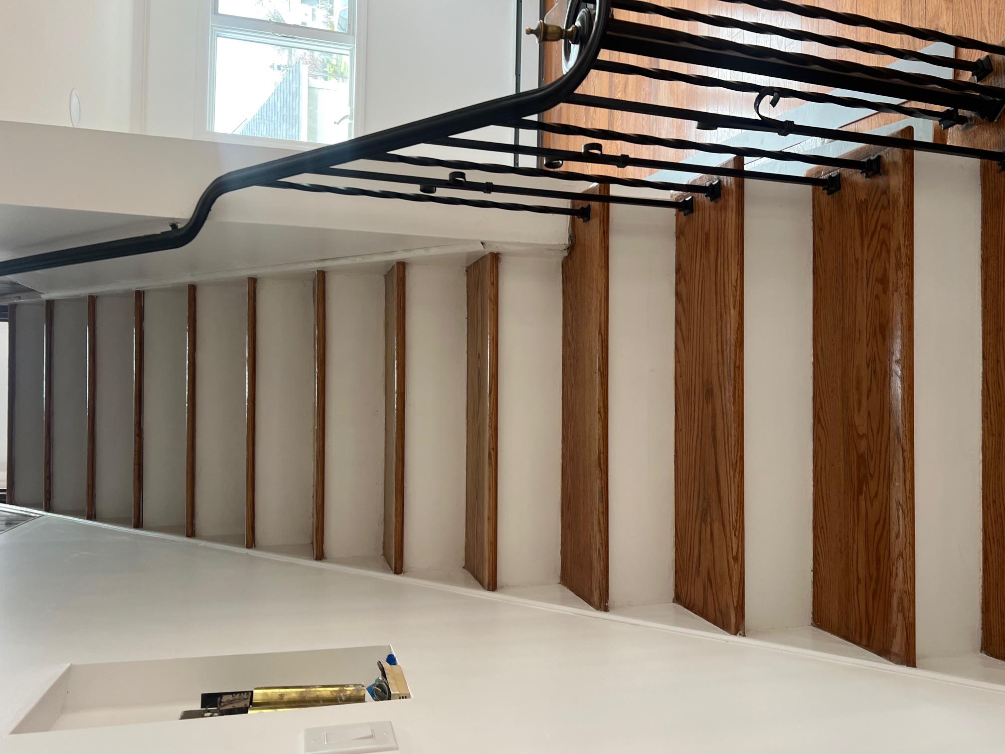 #6 photo, 1963 central dr, East Meadow , NY 11554