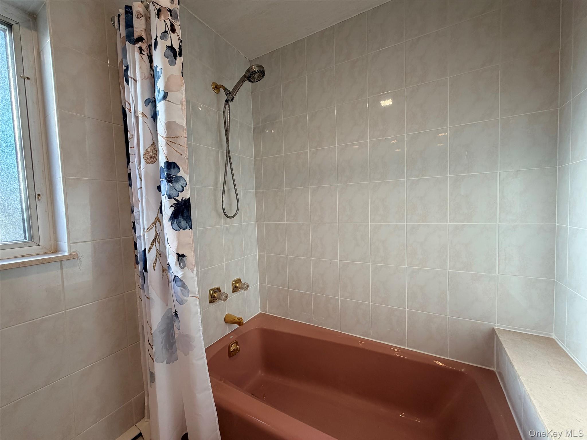 #12 photo, 7612 175th Street, Fresh Meadows , NY 11366