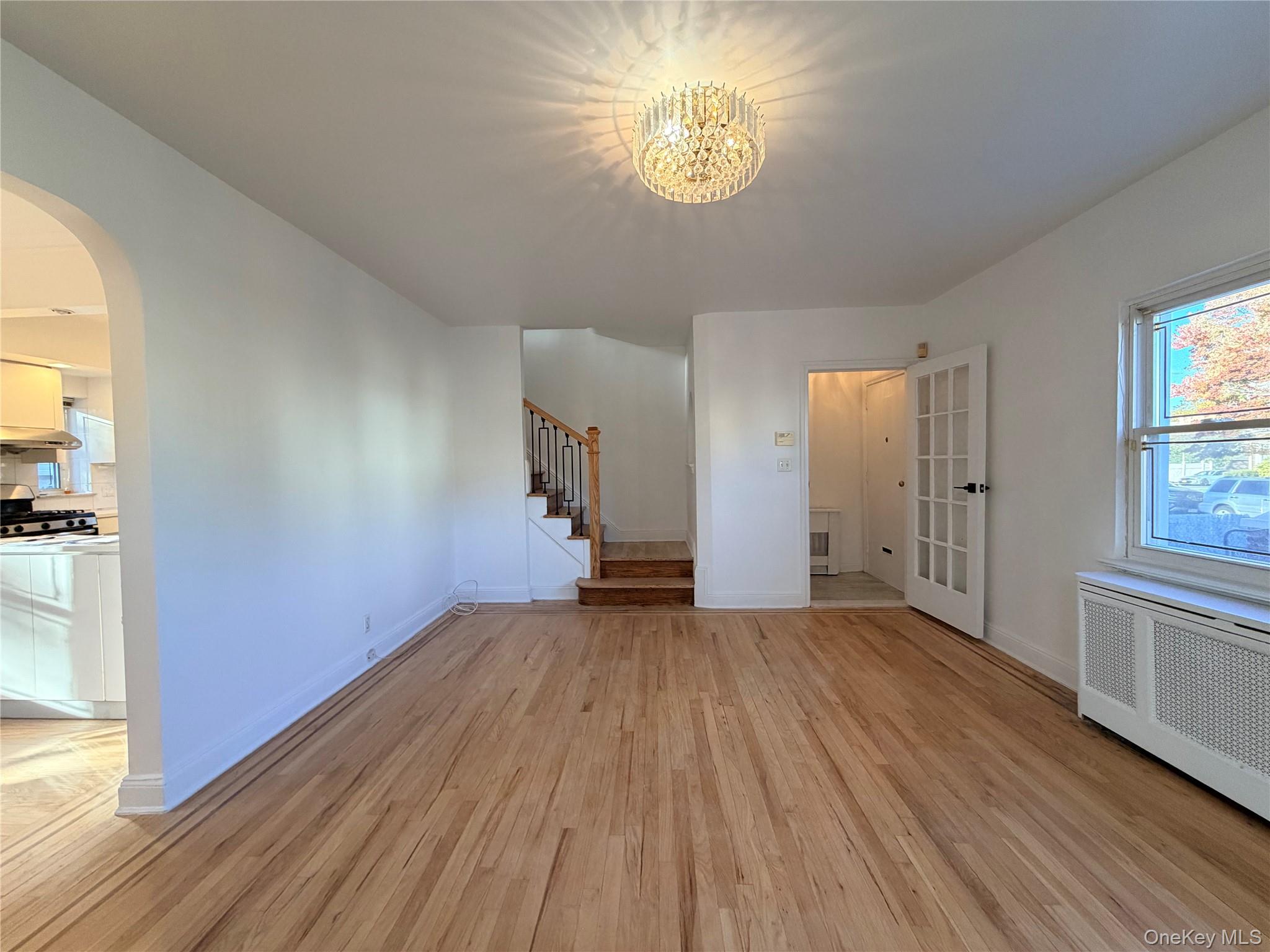 #3 photo, 7612 175th Street, Fresh Meadows , NY 11366