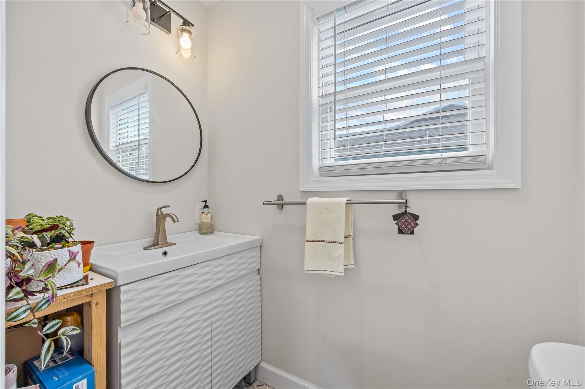 #14 photo, 3875 South Street, ナッソー郡 Seaford , NY 11783