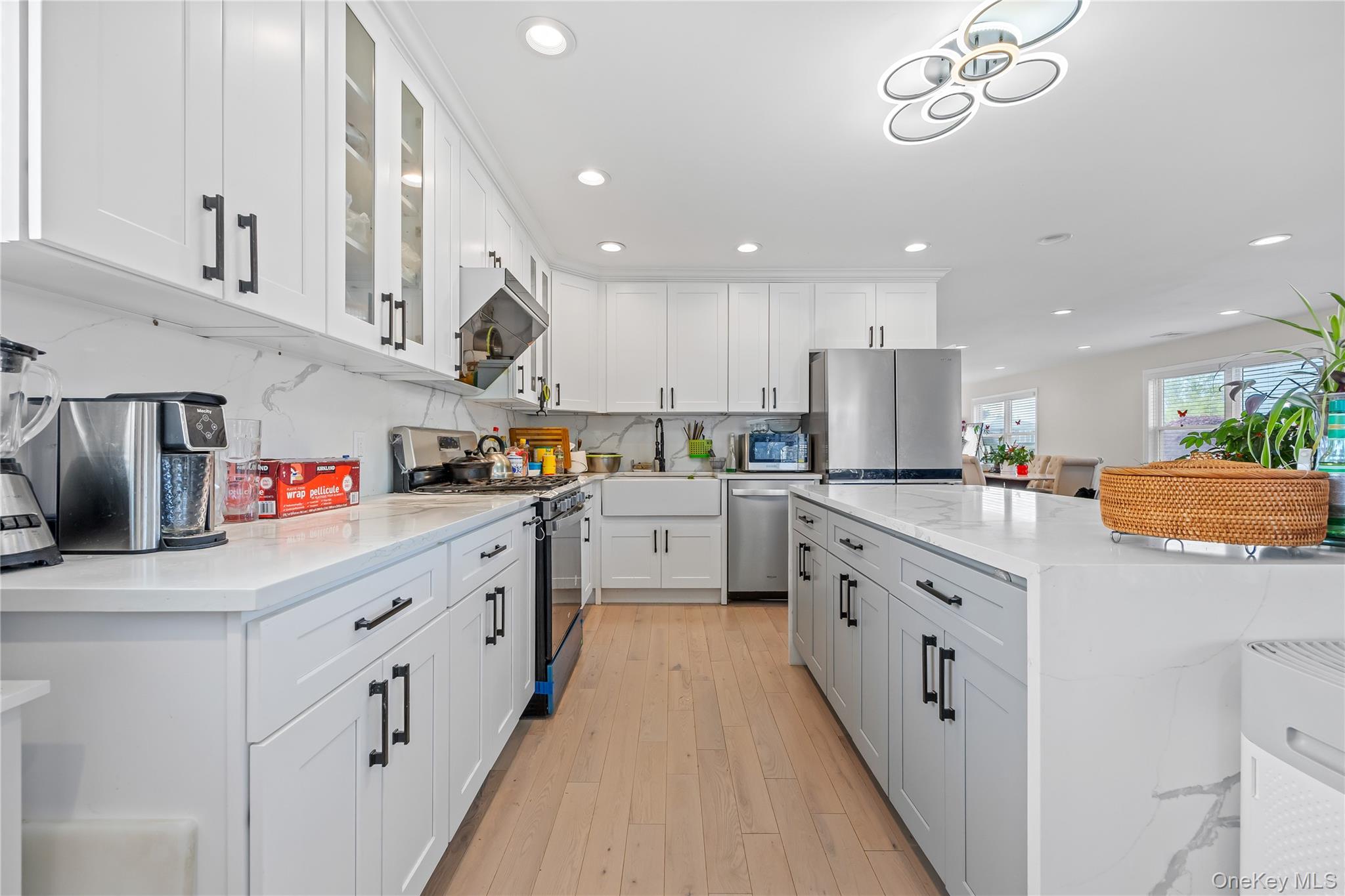 #5 photo, 3875 South Street, ナッソー郡 Seaford , NY 11783