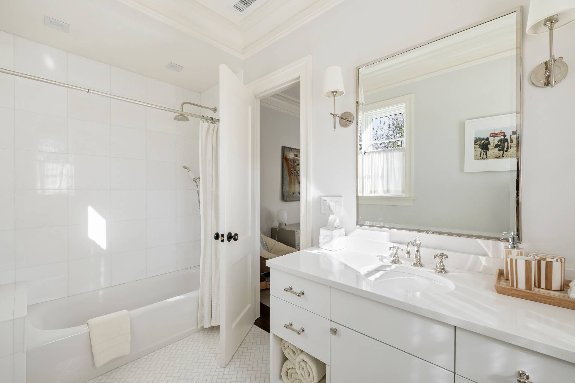 #21 photo, 100 Bay Street, サフォーク郡 Sag Harbor , NY 11963