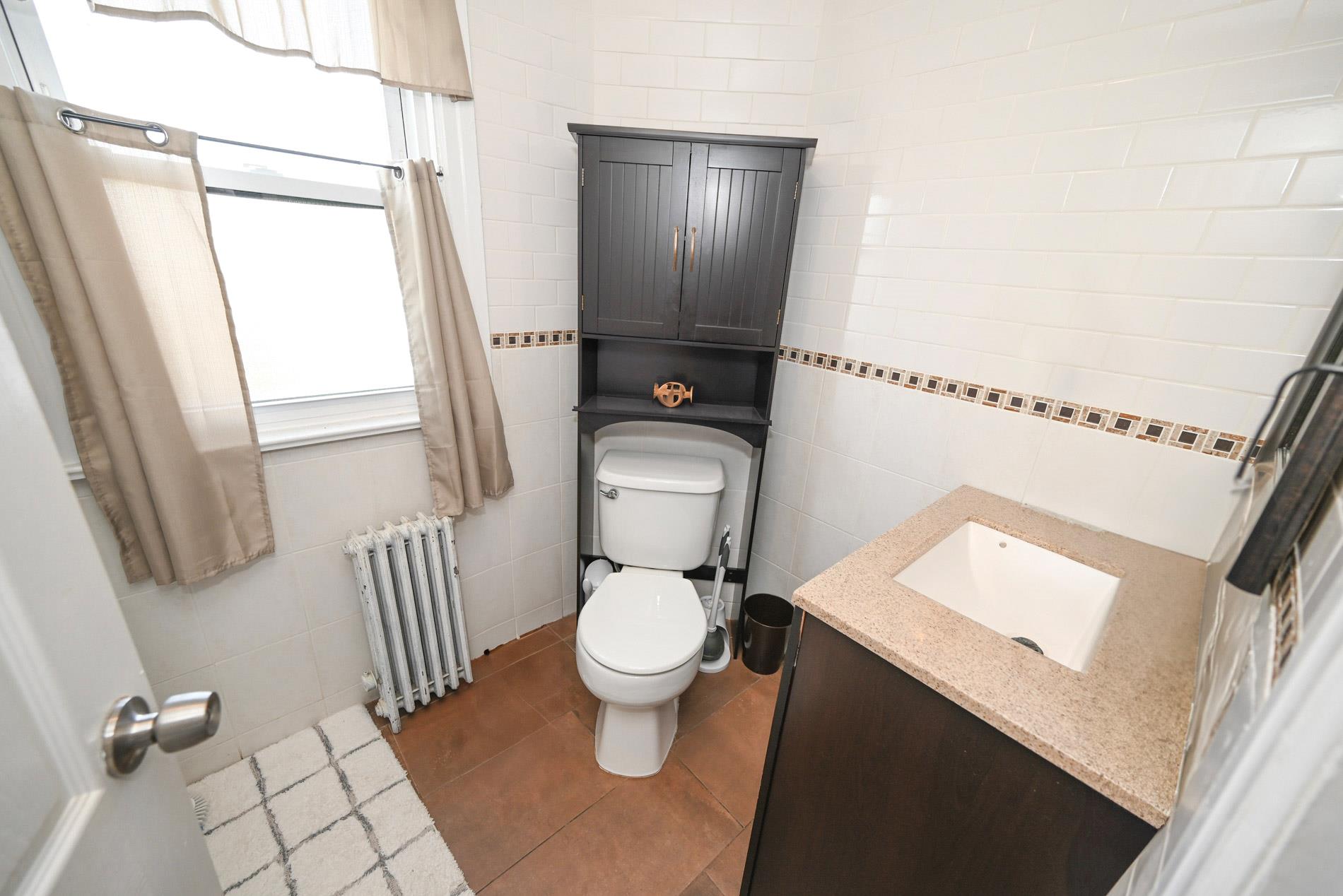 #12 photo, 1070 Polk Avenue, Franklin Square , NY 11010