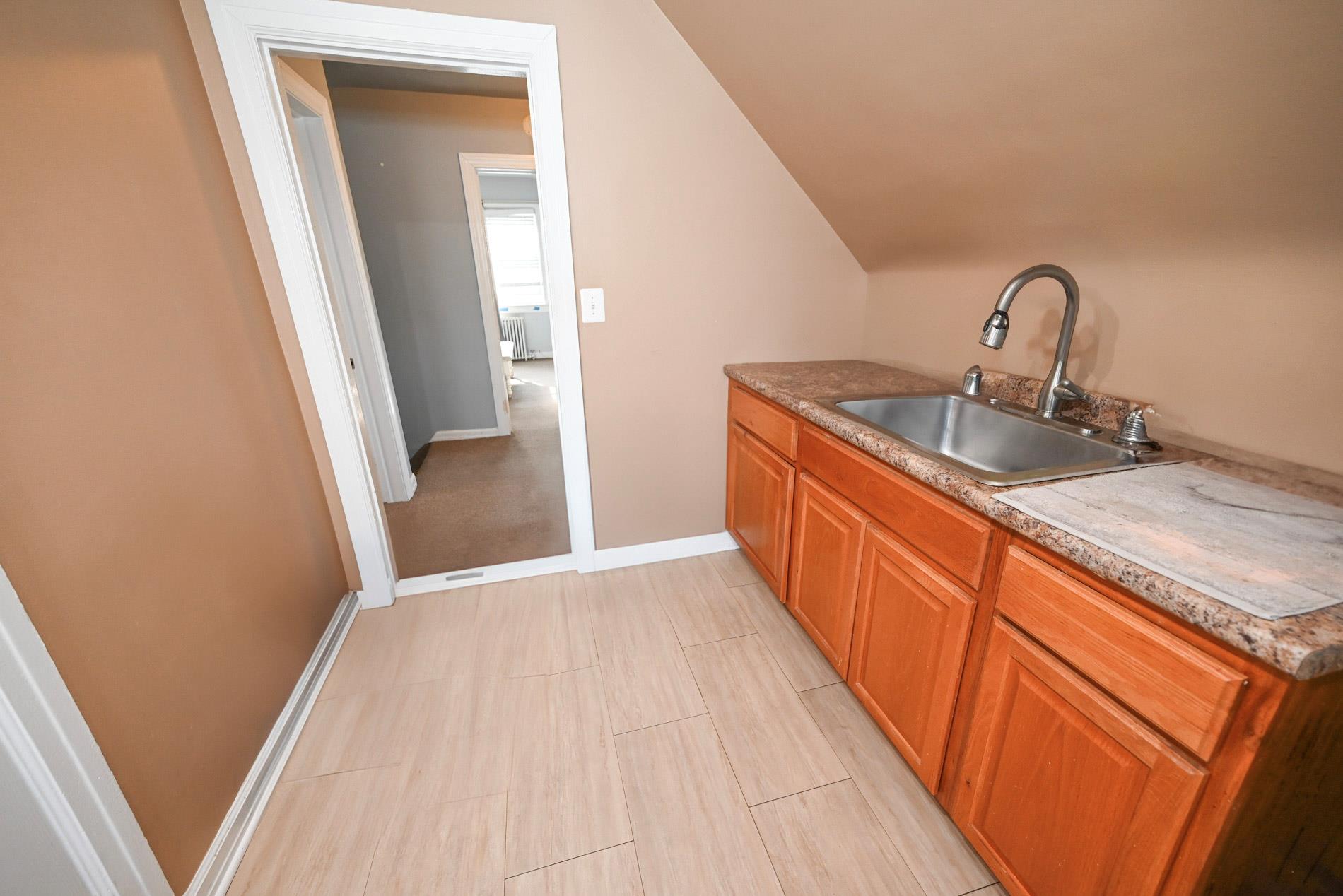 #14 photo, 1070 Polk Avenue, Franklin Square , NY 11010