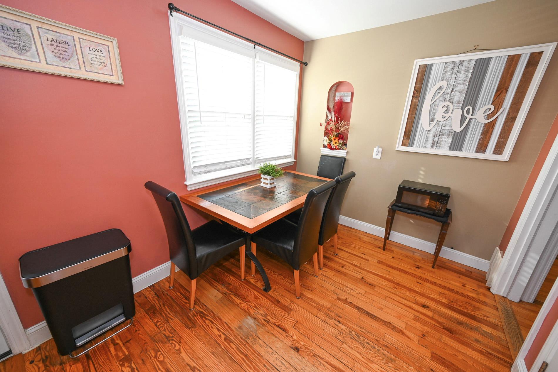 #5 photo, 1070 Polk Avenue, Franklin Square , NY 11010