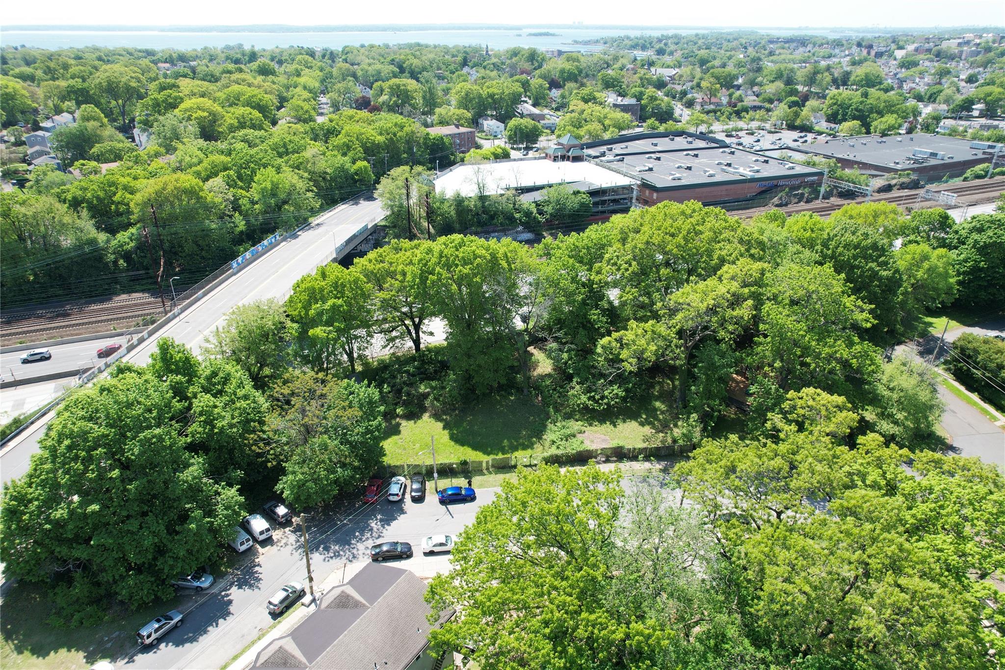 #10 photo, 1 Lemke Place, New Rochelle , NY 10801