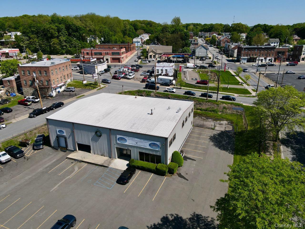 #2 photo, 2 Little Britain Road, Newburgh , NY 12550