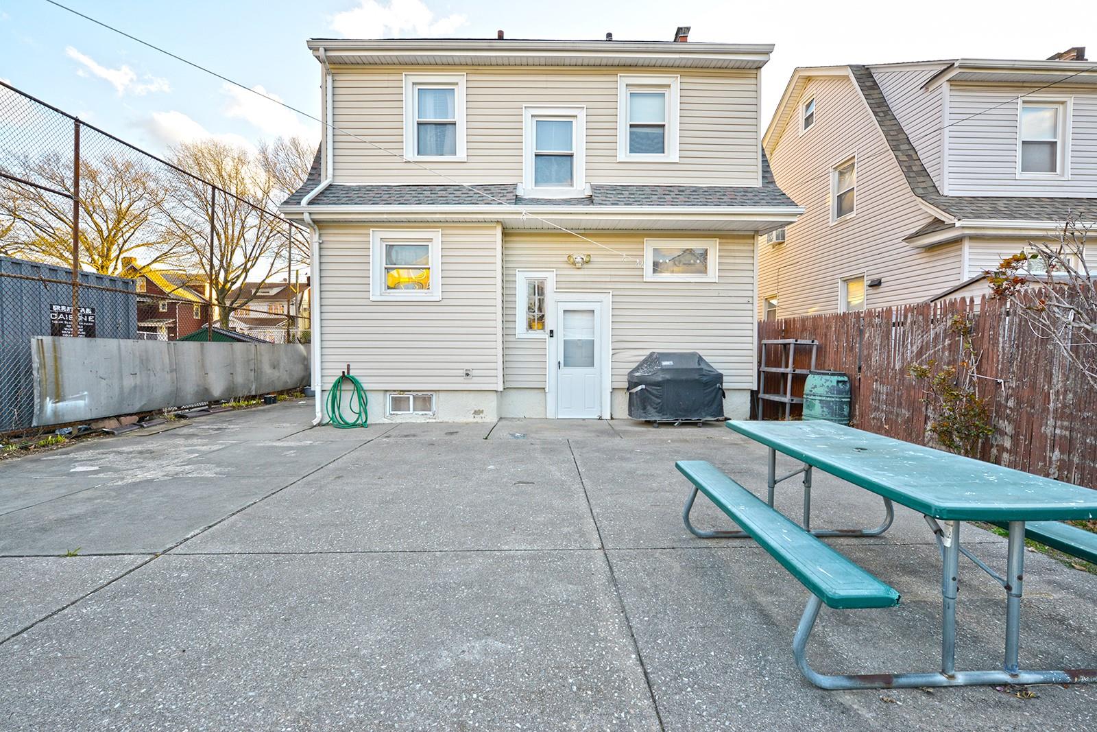 #17 photo, 9249 Springfield Boulevard, Queens Village , NY 11428