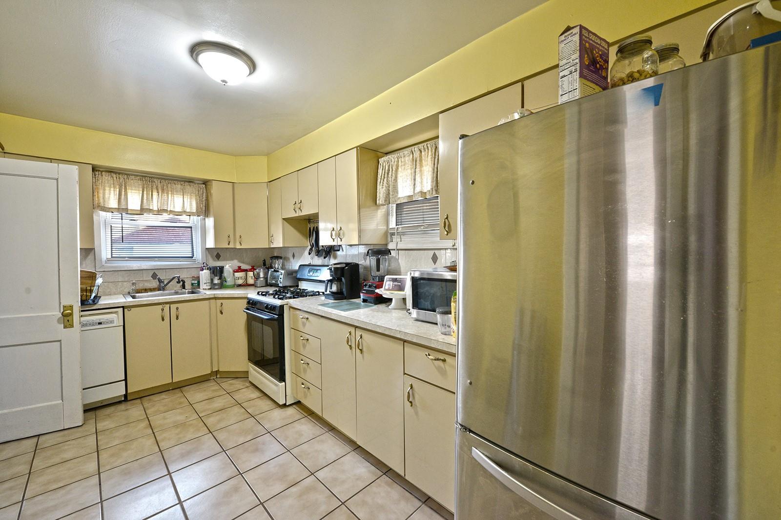 #7 photo, 9249 Springfield Boulevard, Queens Village , NY 11428