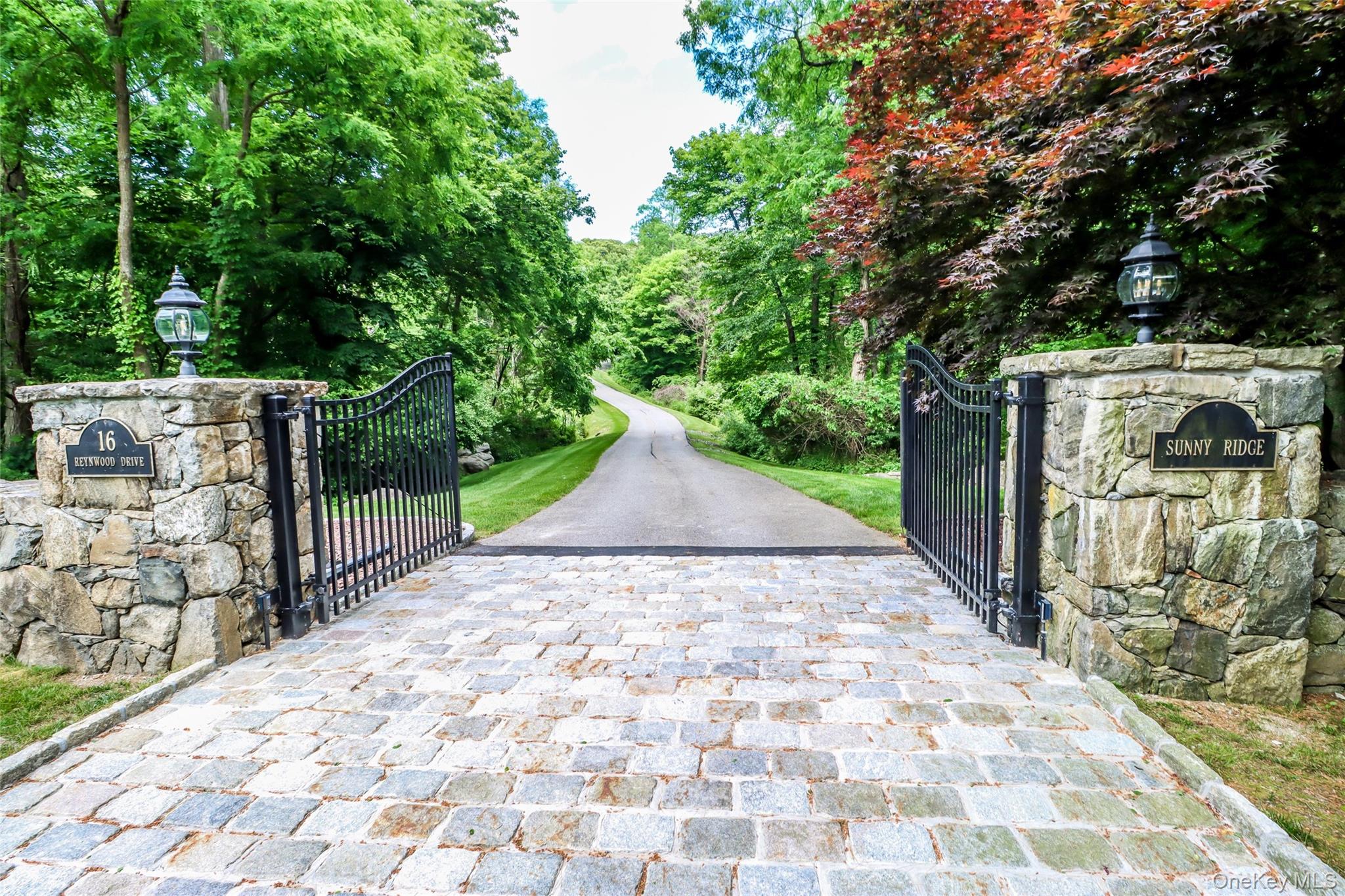 #3 photo, 16 Reynwood Drive, Brewster , NY 10509