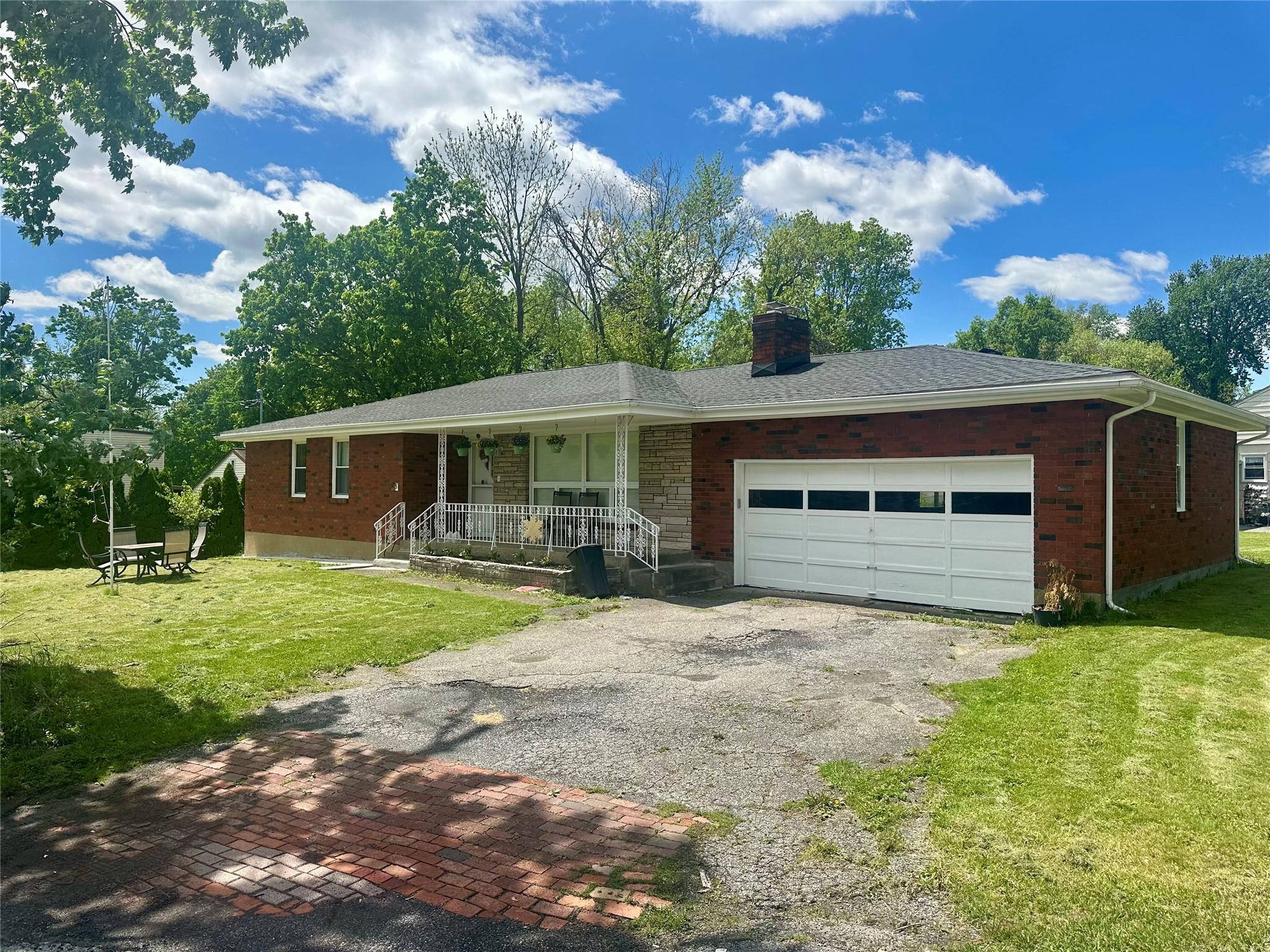 #3 photo, 15 Queen Street, New Windsor , NY 12553