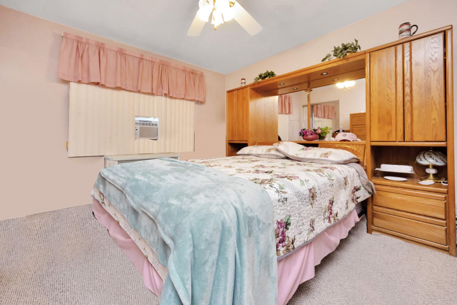 #10 photo, 227-09 Hillside Avenue, クイーンズ区 Bellerose Manor , NY 11427