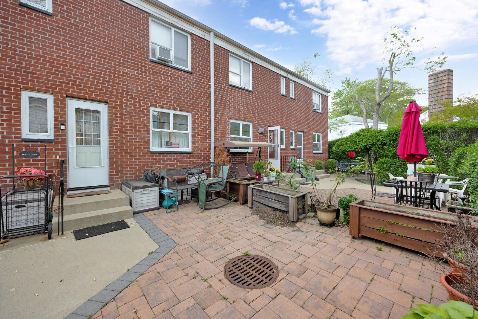 #14 photo, 227-09 Hillside Avenue, クイーンズ区 Bellerose Manor , NY 11427