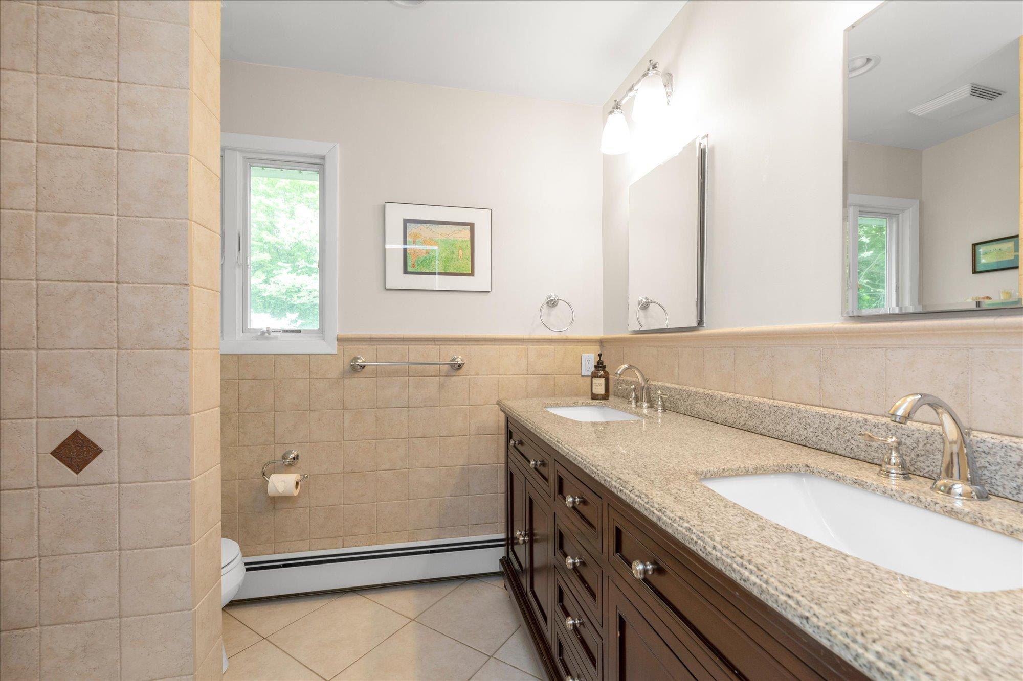 #17 photo, 17 Bramble Lane, Melville , NY 11747